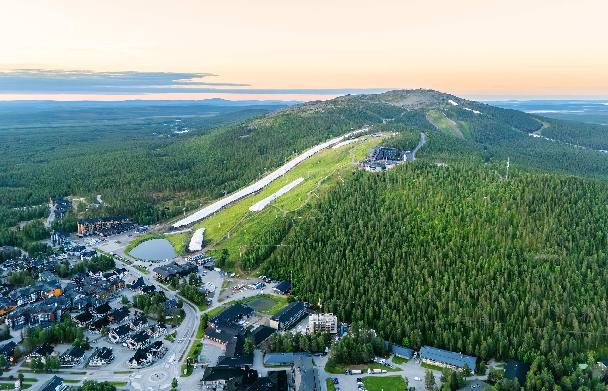Hotel Levi Panorama in Summer.