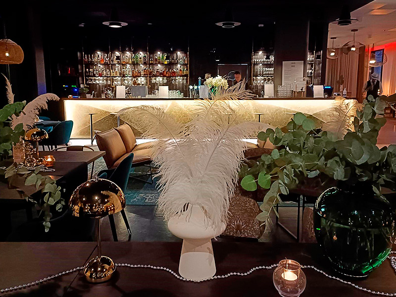 Pikkujoulut Ravintola Frejassa salakapakka-teemalla.