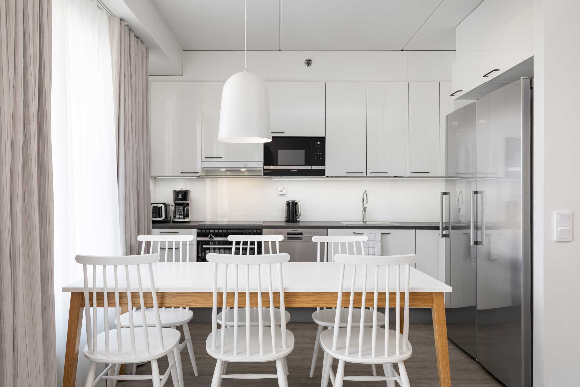 Hotel Mattisn neliö-huoneisto.