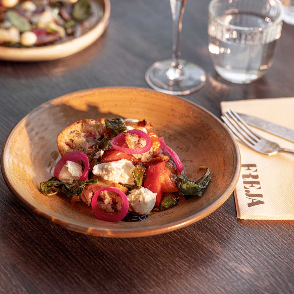 Ravintola Feejan alkuruoka-annos.